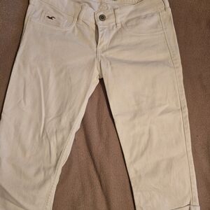 Hollister Women's White Capri Jeans